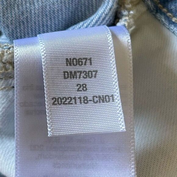 MADEWELL Harlow Wide Leg Jeans Women 28 Airy Denim Pleated Relaxed NO671 - Picture 13 of 13